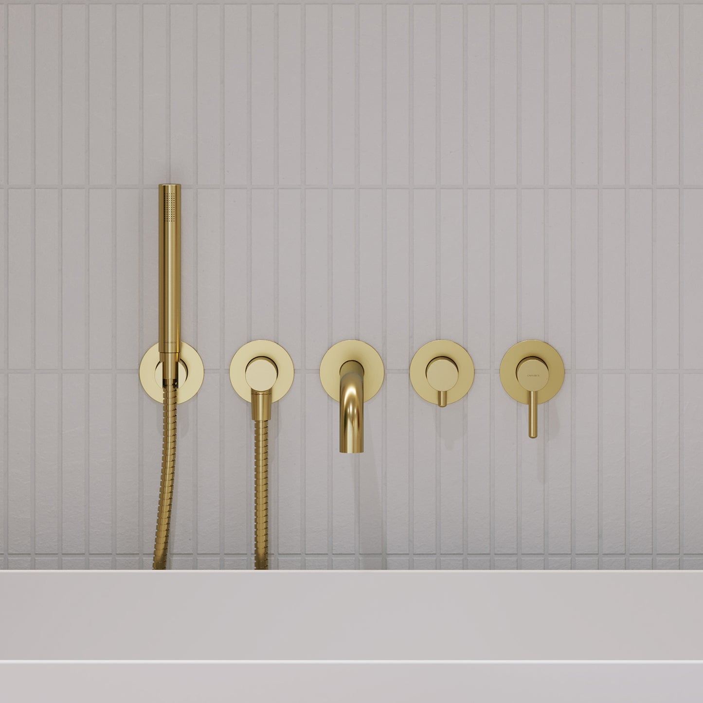 Brushed Gold Innbyggt baðtæki - Y Collection