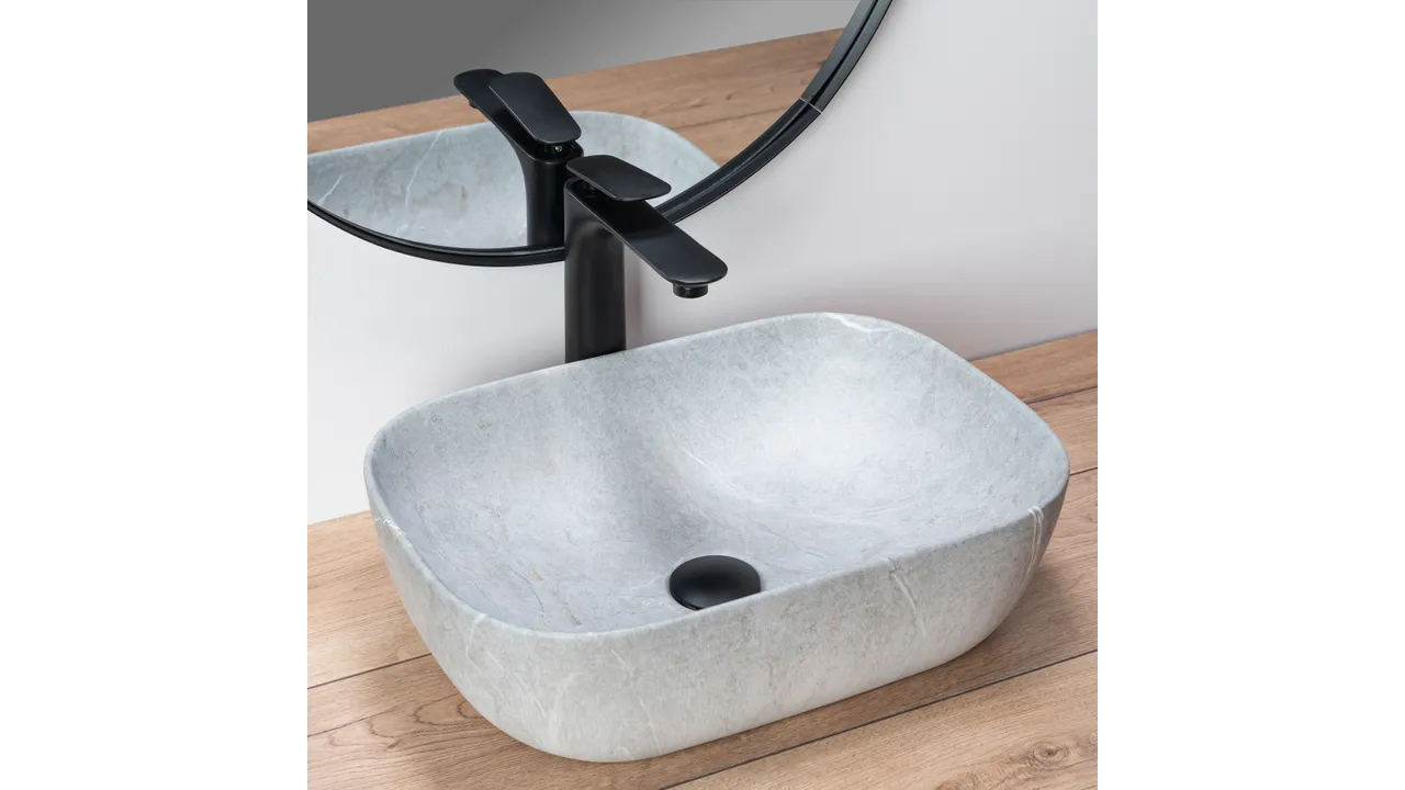 Livia Grey handlaug